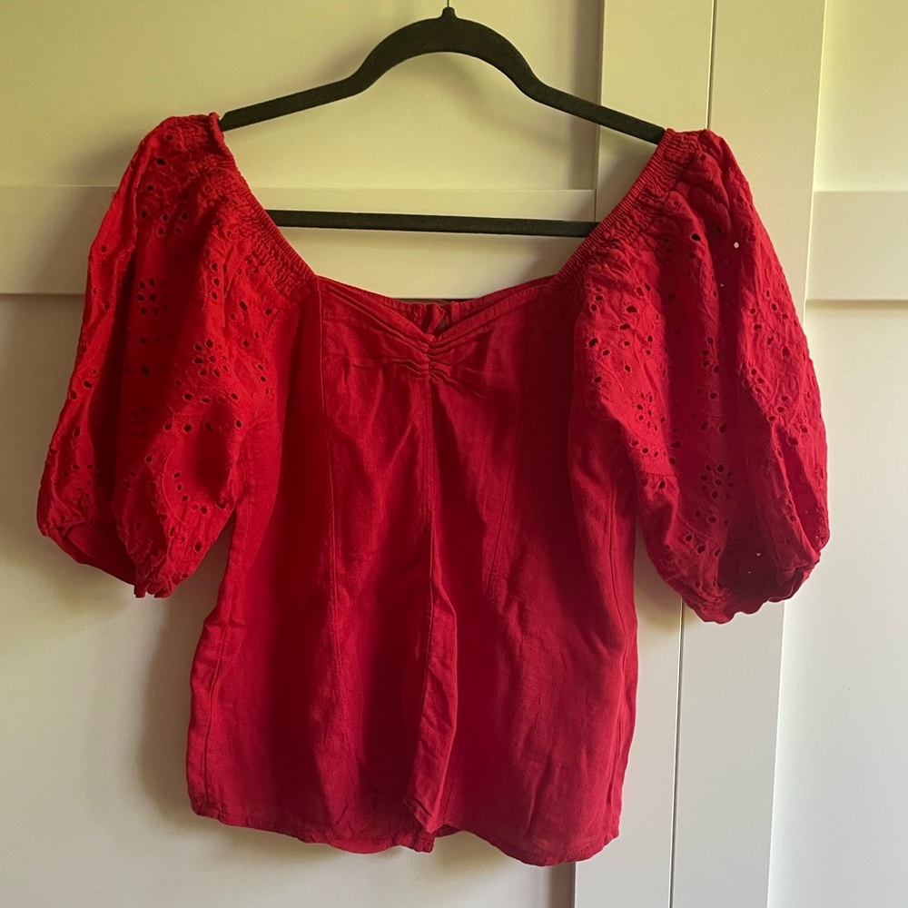 Made in Italy red top